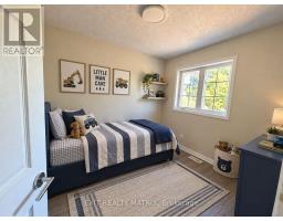 155 Margrave Avenue, Ottawa, ON K1T3X7 Photo 6