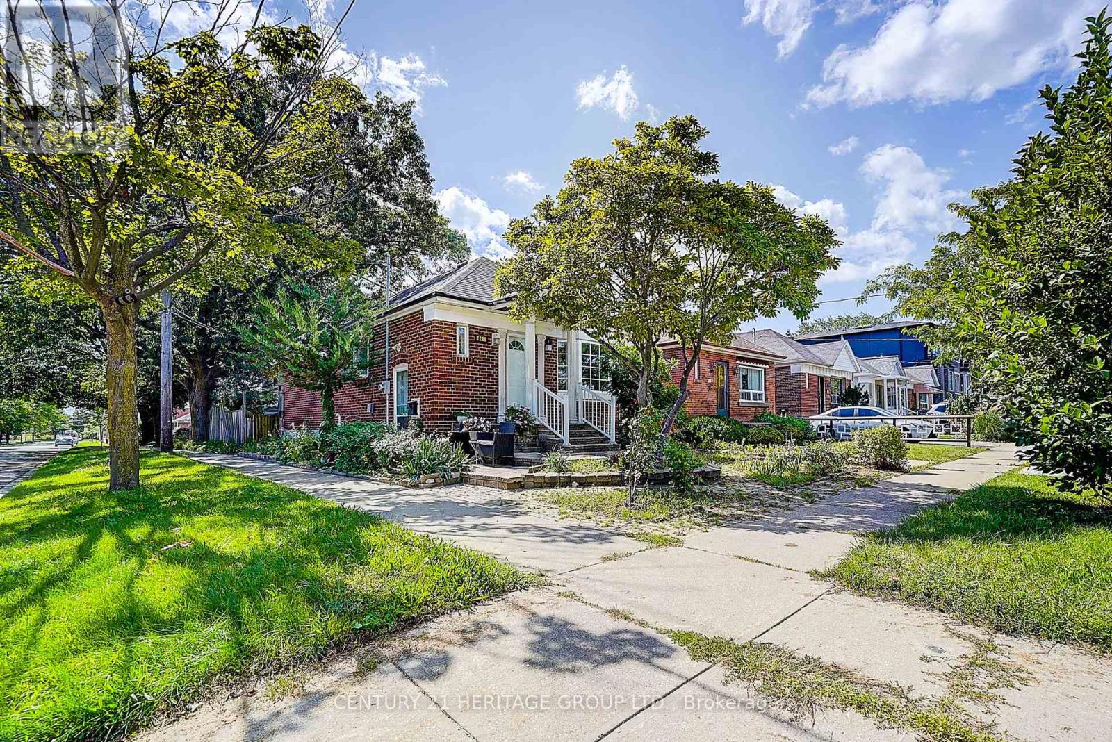 Photo of 441 Rimilton Avenue