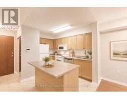 709 - 17 Michael Power Place, Toronto, ON M9A5G5 Photo 6