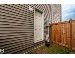1711 27 St Nw, Edmonton, AB T6T2G6 Photo 36