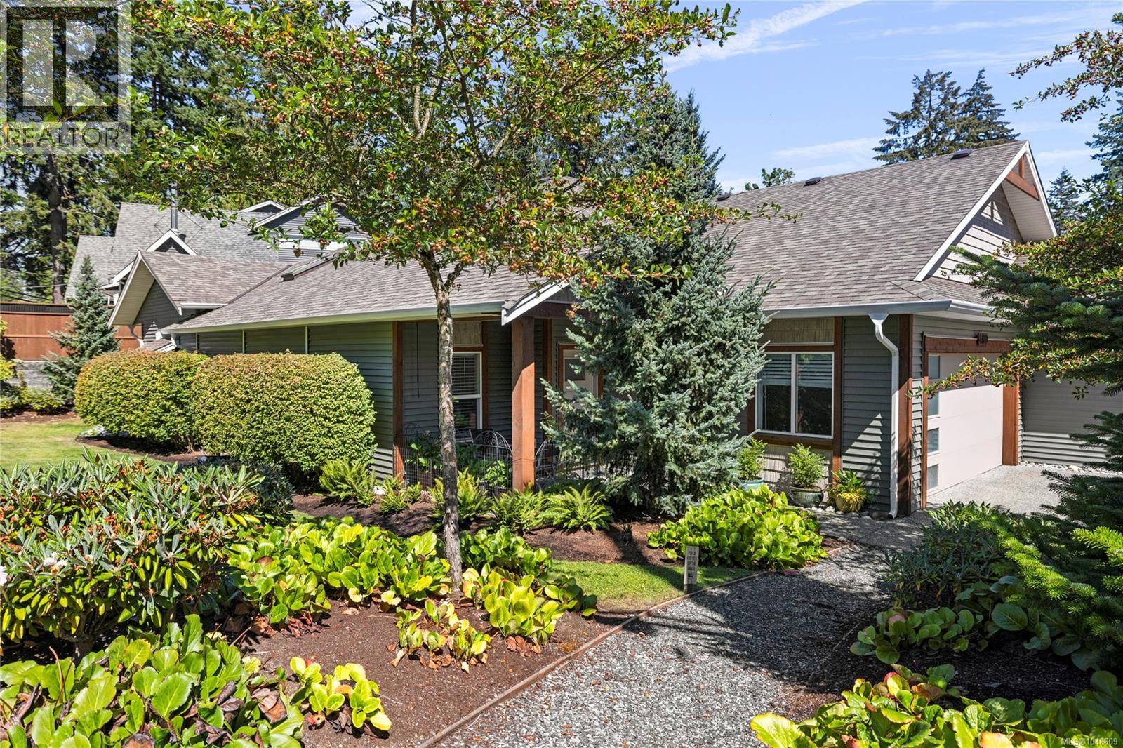 4100 Emerald Woods Pl, Nanaimo