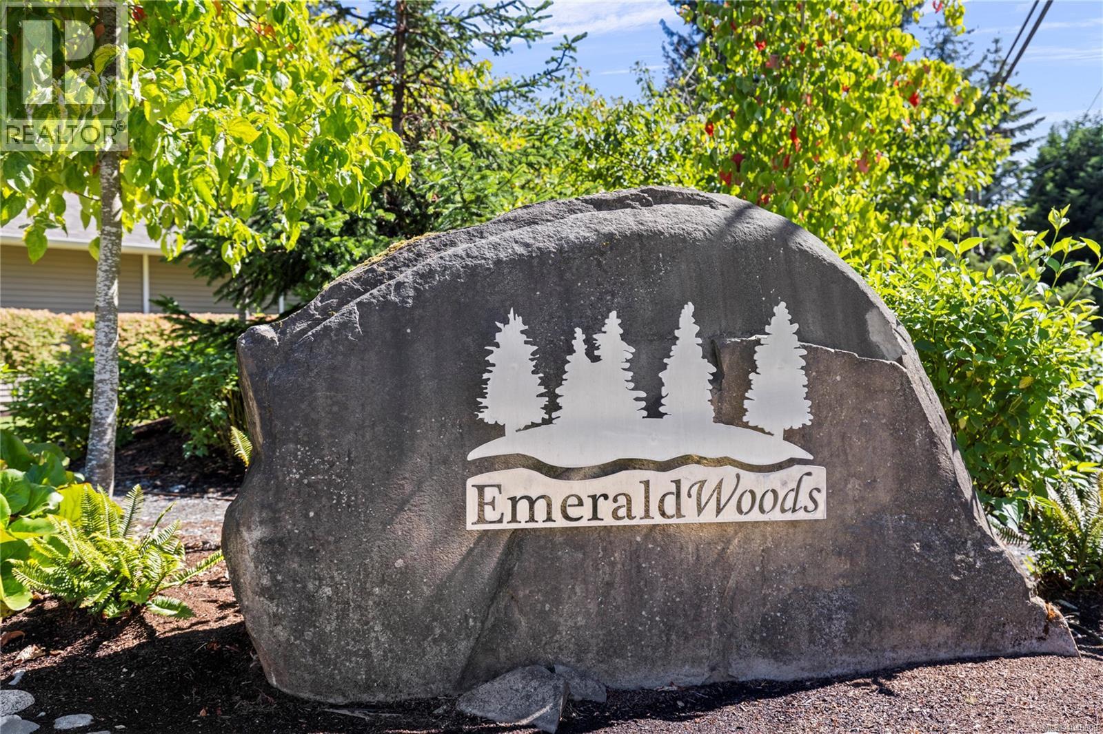 4100 Emerald Woods Pl, Nanaimo