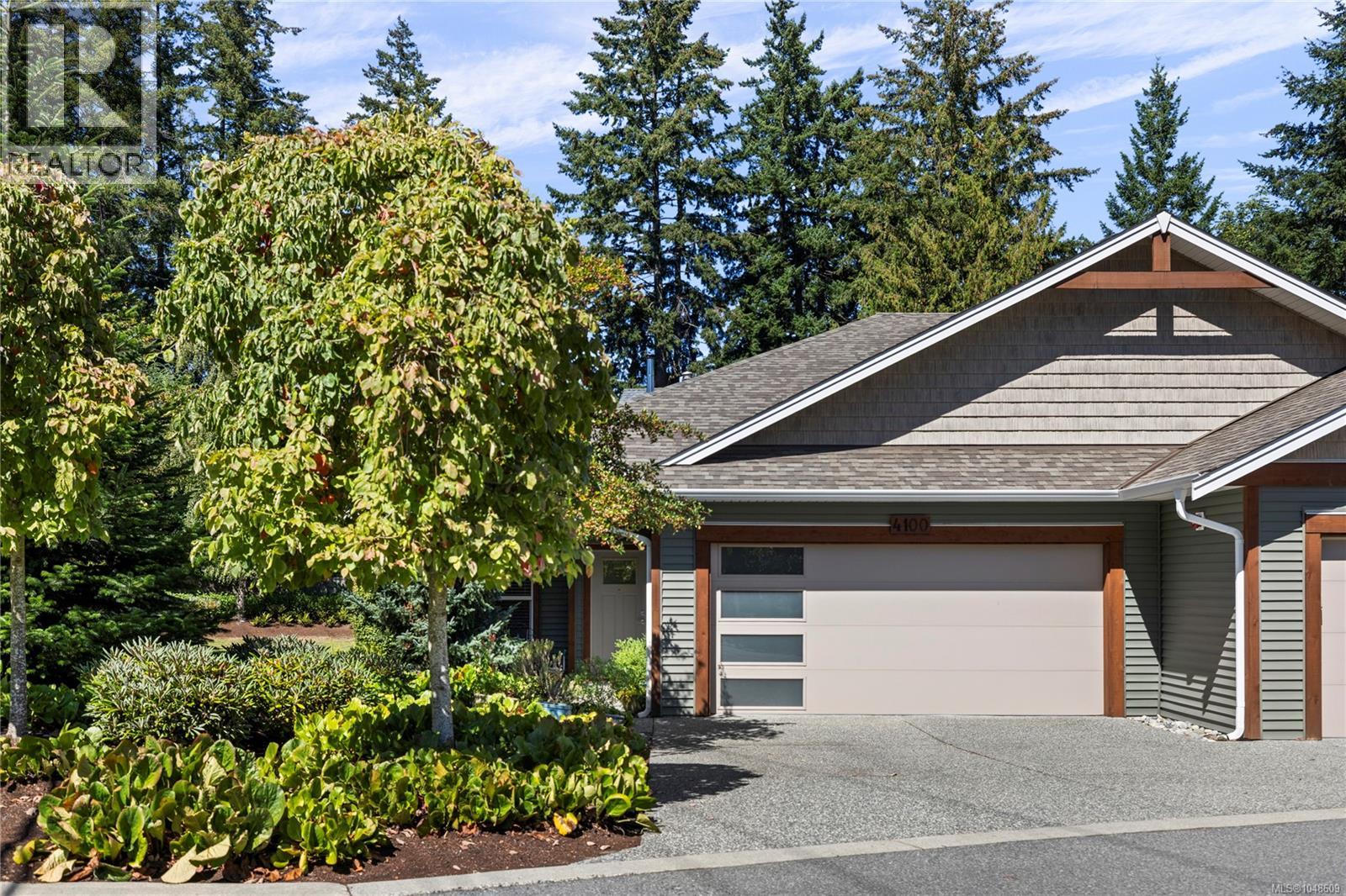 4100 Emerald Woods Pl, Nanaimo
