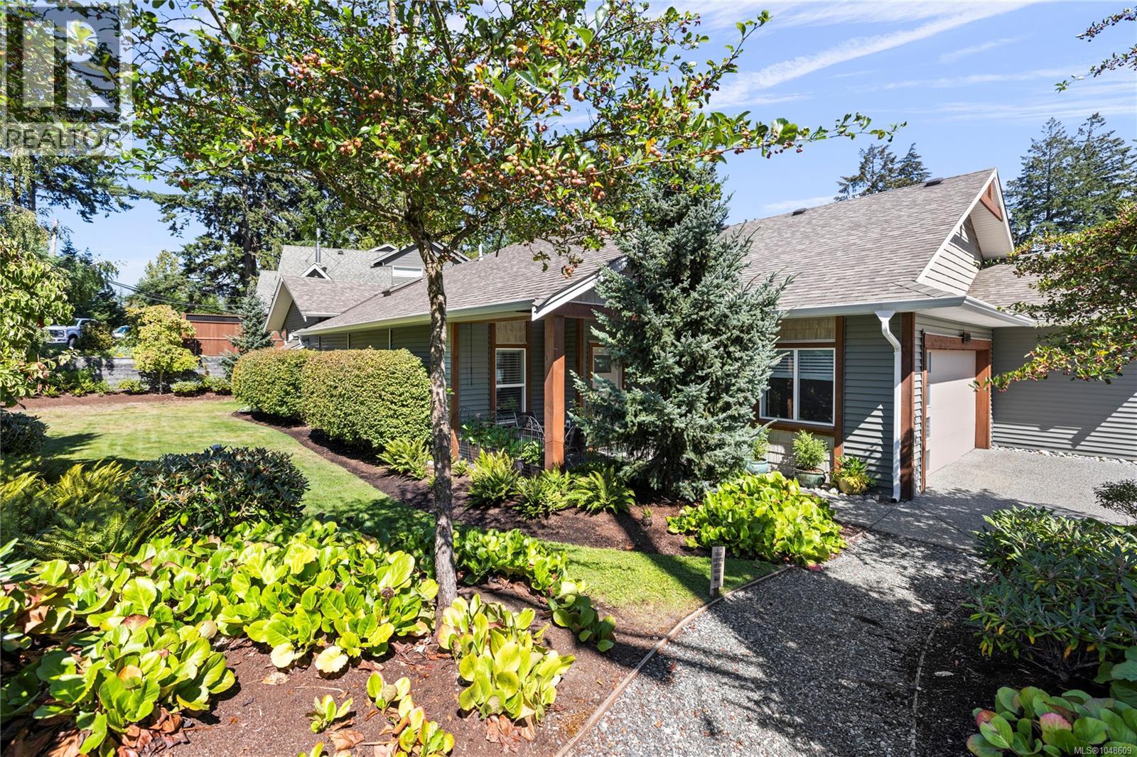 4100 Emerald Woods Pl, Nanaimo