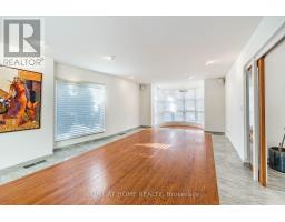 1 Friars Lane, Toronto, ON M9A1T6 Photo 17