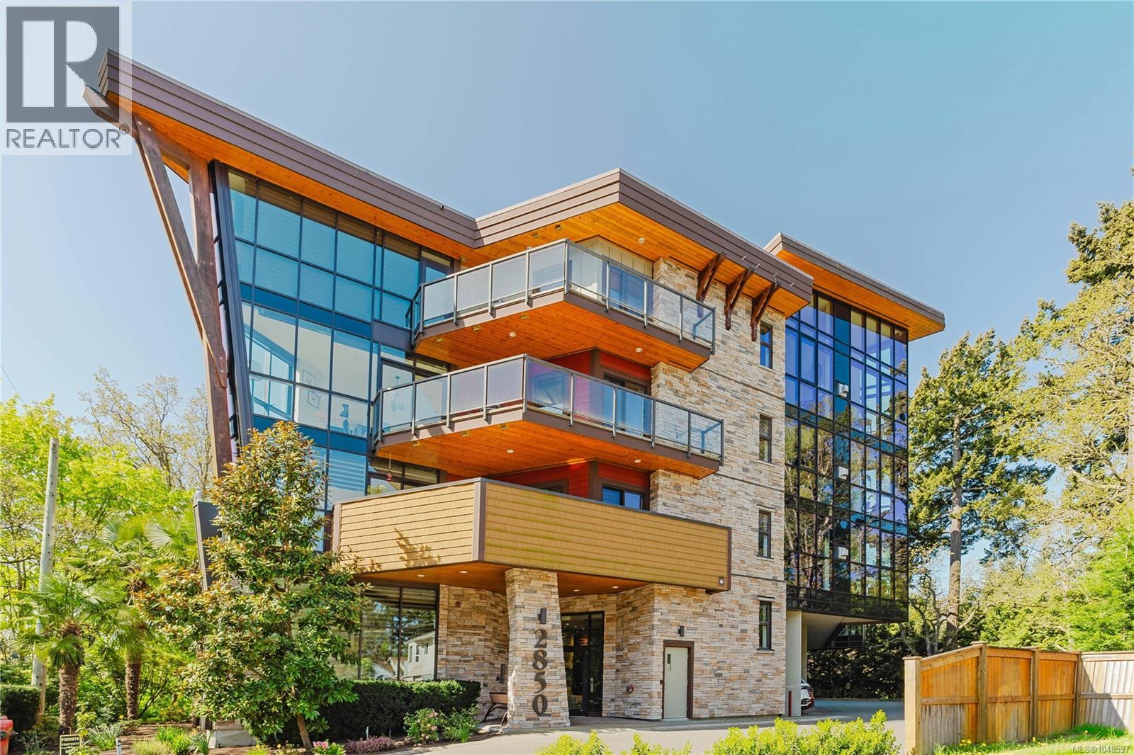 402 2850 Aldwynd Road, Langford