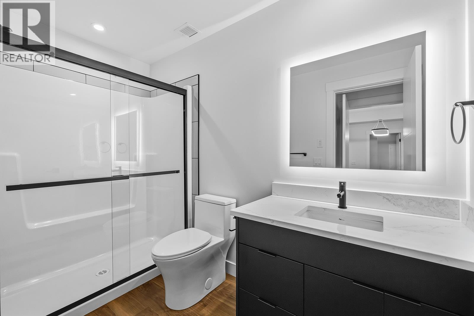 404 1281 Pridham Avenue, Kelowna