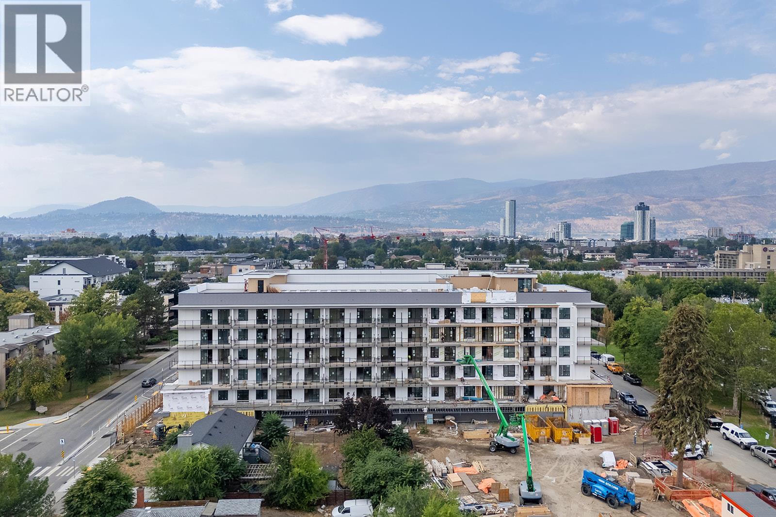 404 1281 Pridham Avenue, Kelowna