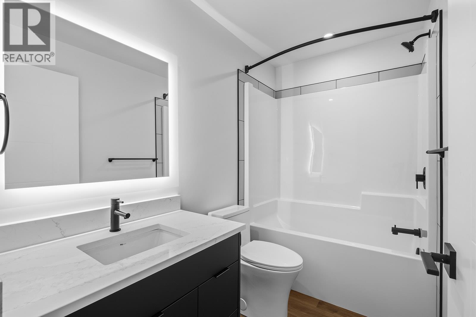 404 1281 Pridham Avenue, Kelowna