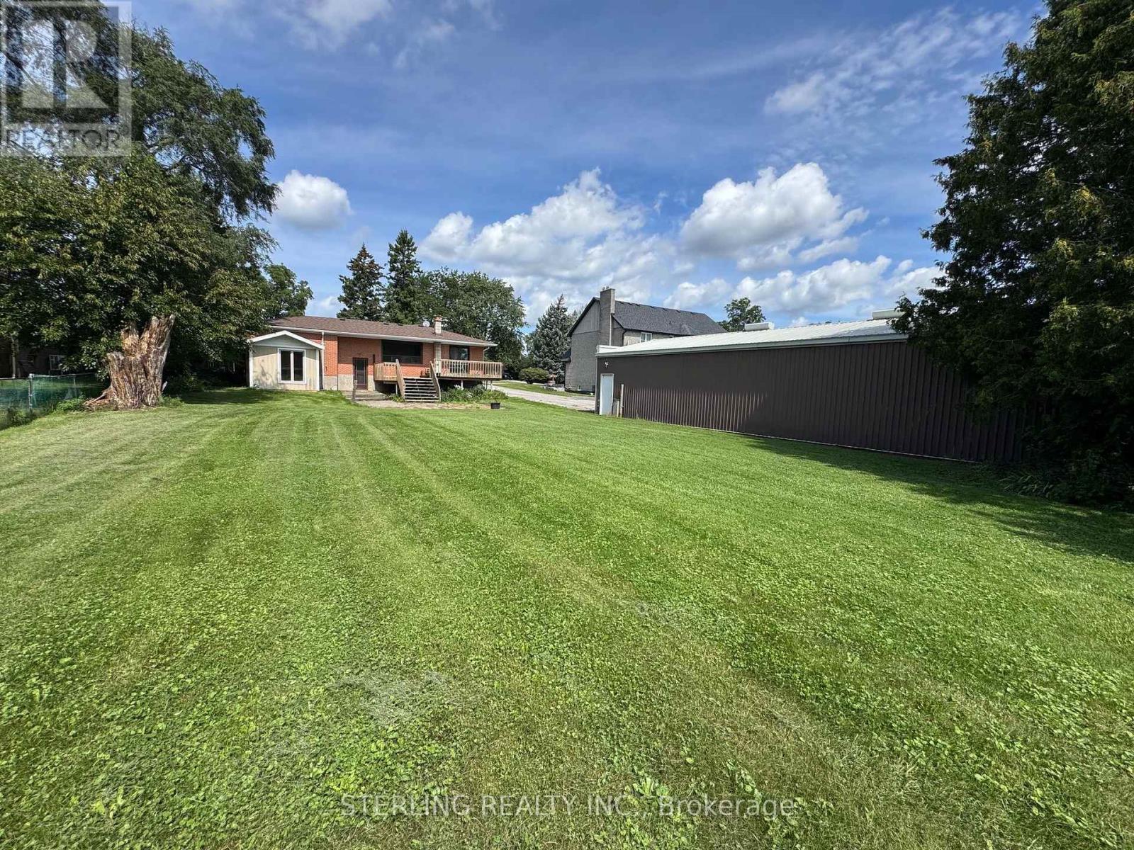 817 JOMAR AVENUE - 26