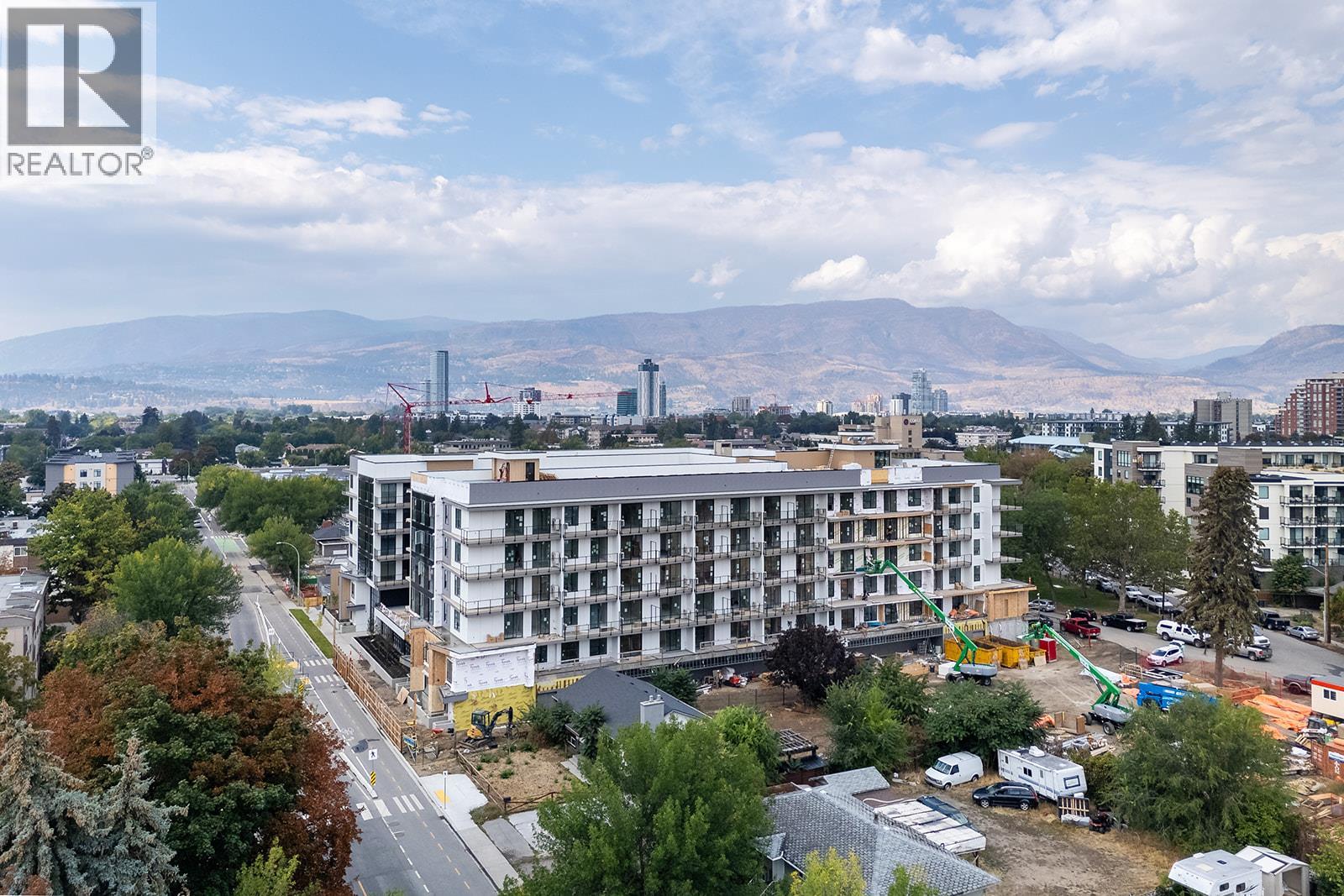 404 1281 Pridham Avenue, Kelowna