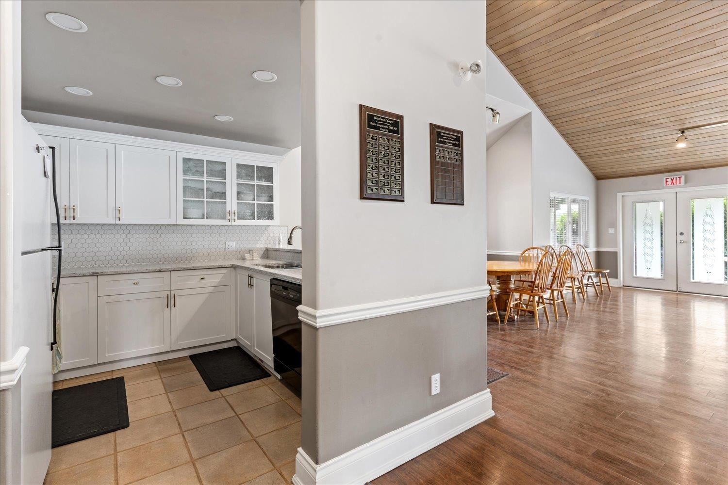 2 Bed, 2 Bath Apartment for Sale in Chilliwack – 186 8485 YOUNG ROAD, Chilliwack Proper South – MLS# R3162358 - Image 40