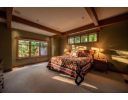 2650 Dogwood Drive, Surrey, BC V4A3K5 Photo 19