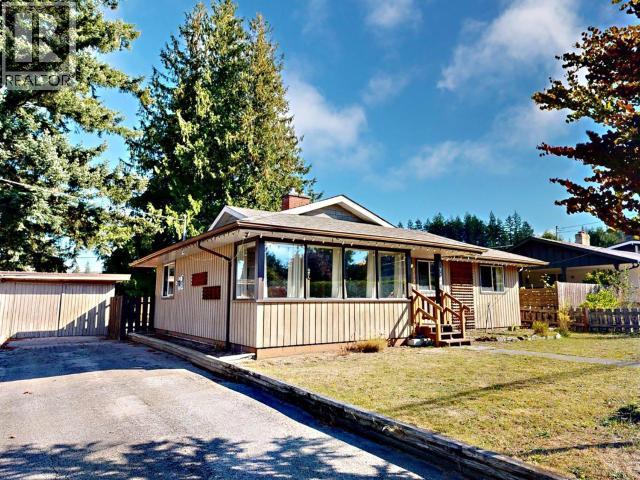 7139 BARNET STREET, Powell River
