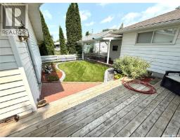 Family room - 1711 93rd Street, North Battleford, SK S9A0C7 Photo 8
