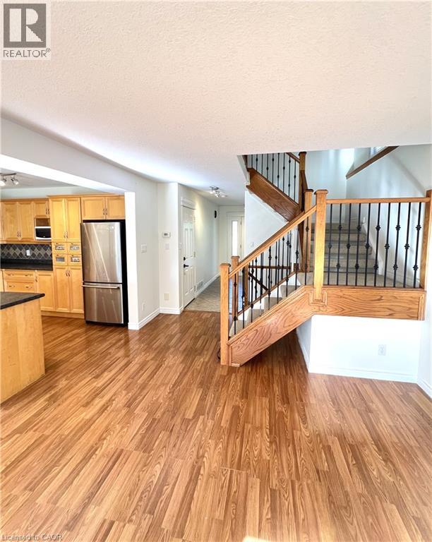 98 SNOW GOOSE Crescent — photo 2