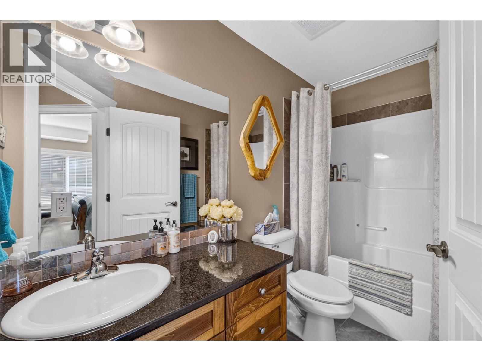 #14 1130 Riverside Avenue - Image 11