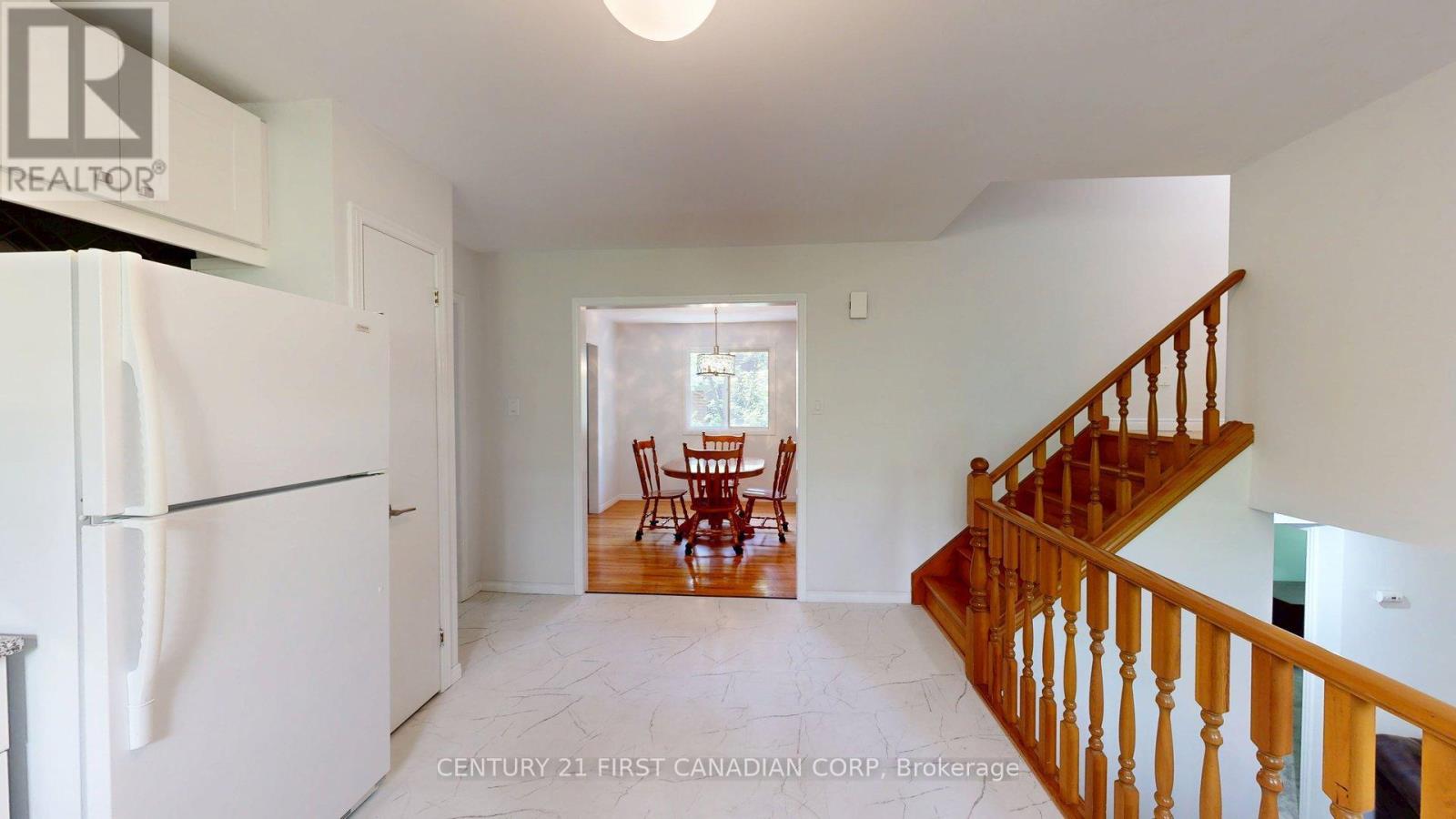 43 WALMER GARDENS - Image 13