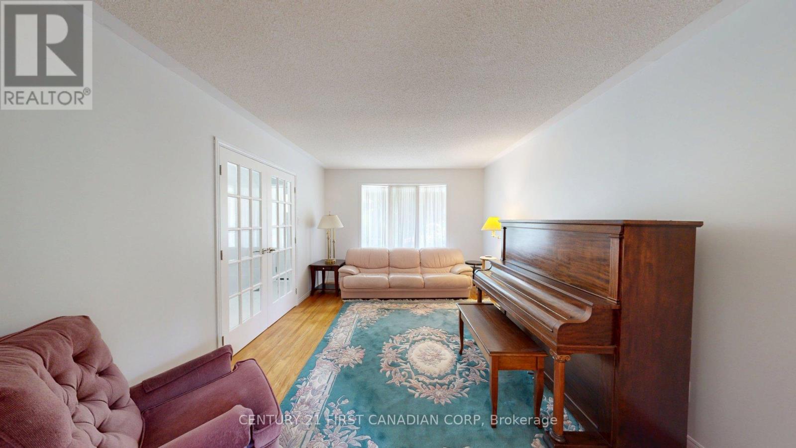 43 WALMER GARDENS - Image 5