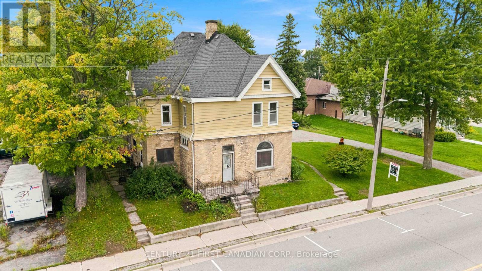 128 MAIN STREET - 24