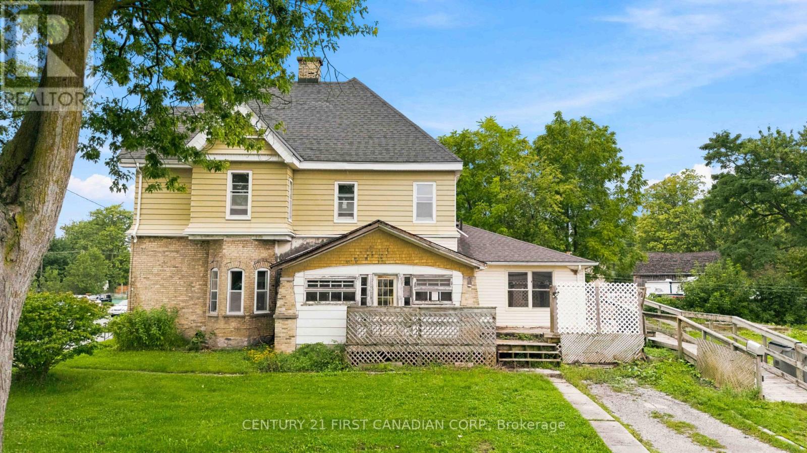 128 MAIN STREET - 27