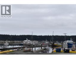 648 Betts Blvd, Port Mcneill, BC V0N2R0 Photo 10