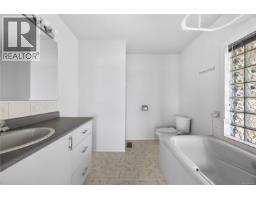 395 Woodley Rd, Ladysmith, BC V9G1Y2 Photo 30