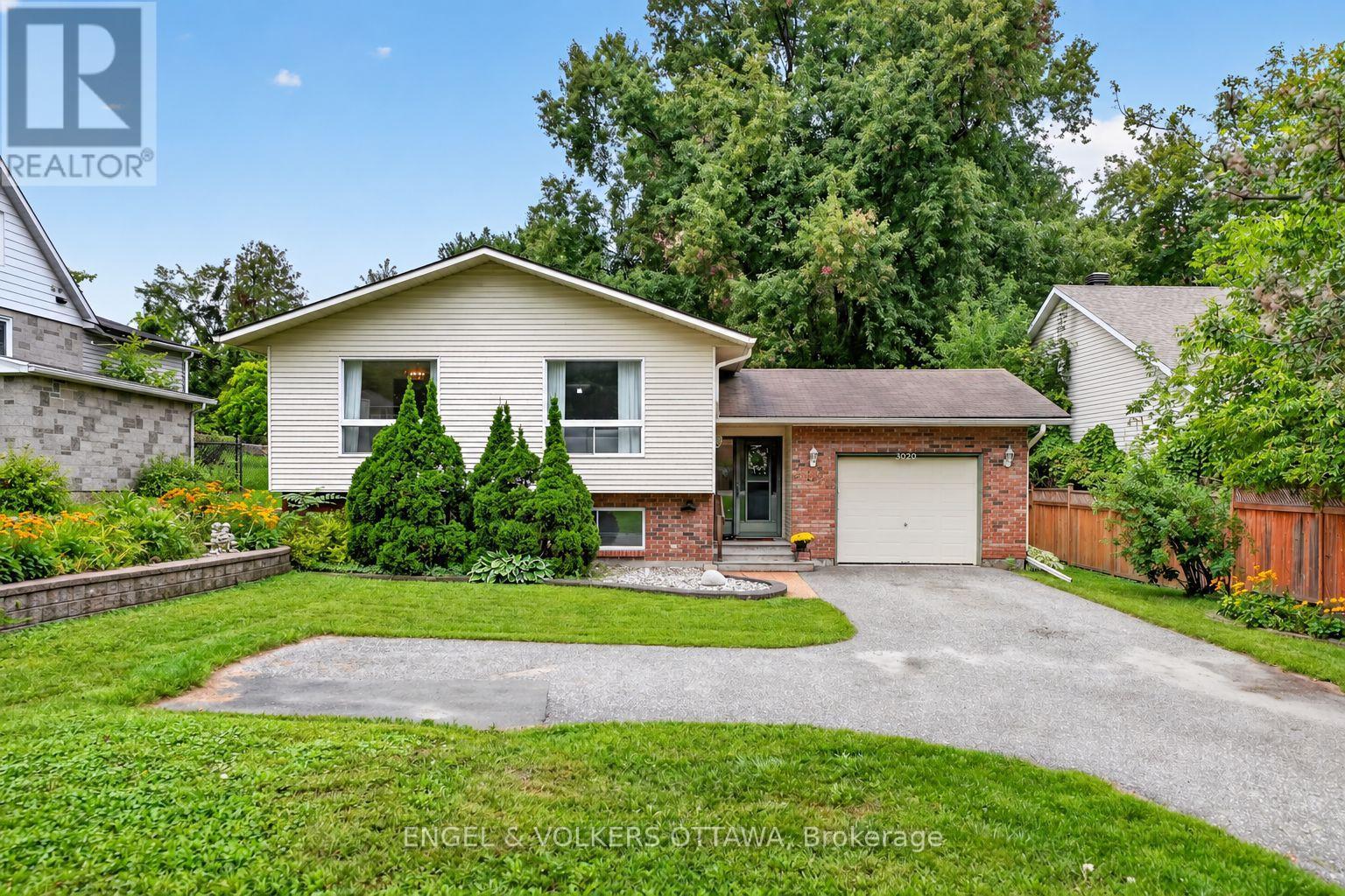 3620 ALBION ROAD S - 1