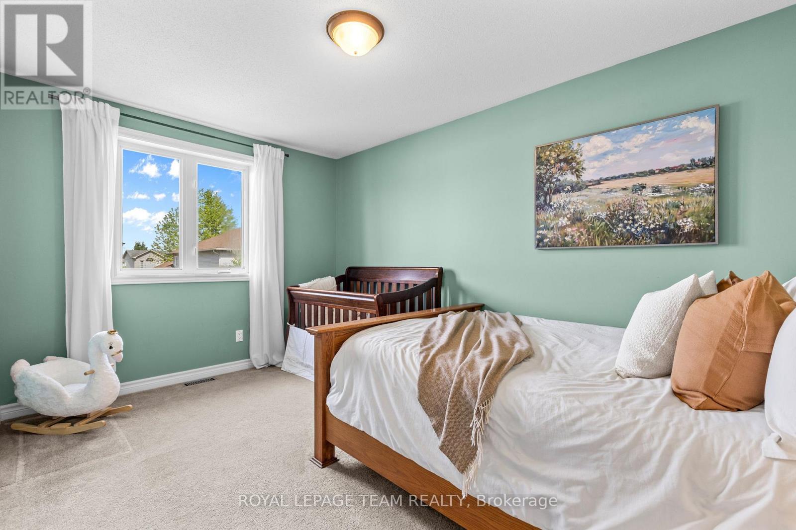 3 Bed, 3 Bath House for Sale in Russell – 408 CENTENAIRE STREET, Russell – MLS# X13756314 - Image 37