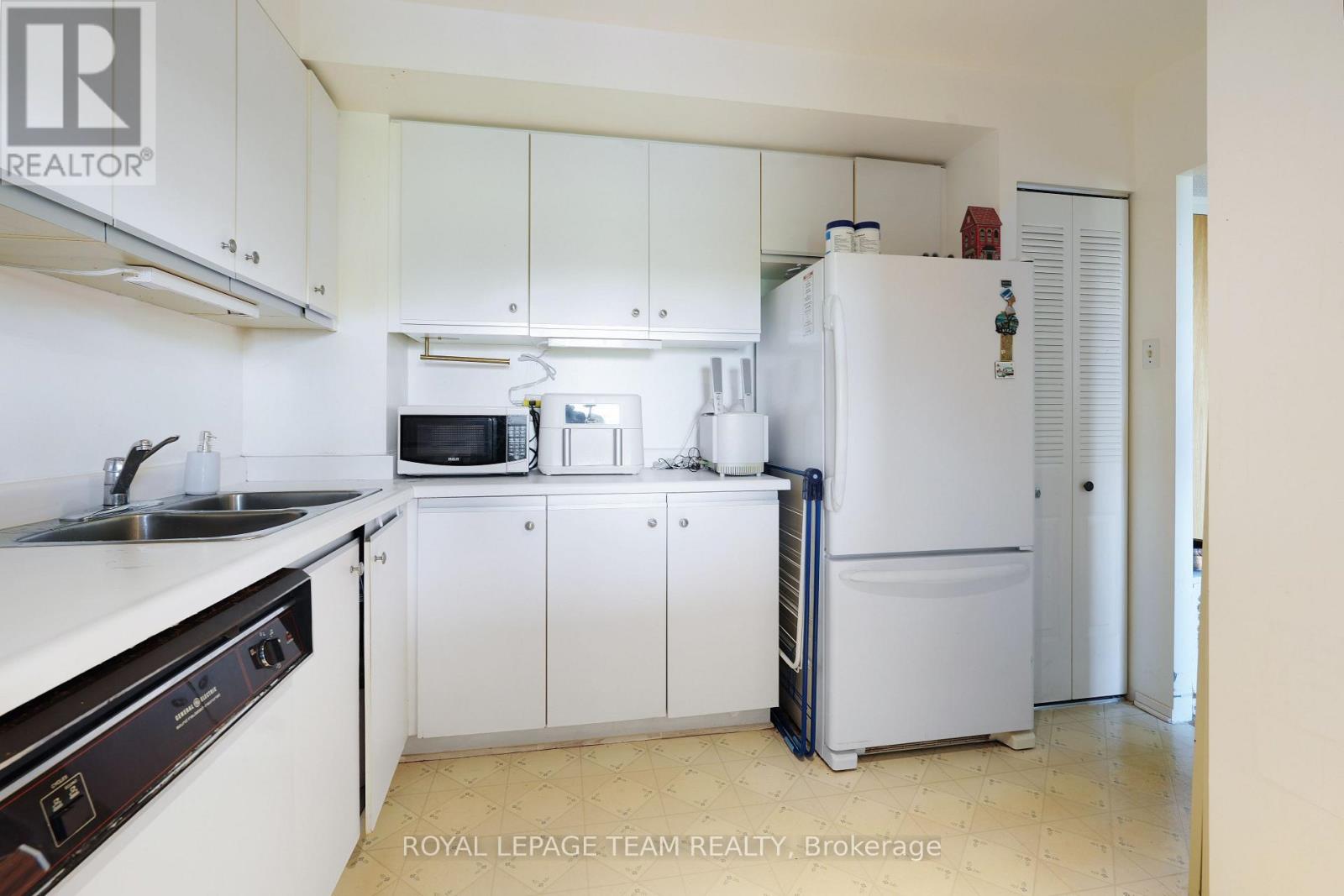 #507 2760 CAROUSEL CRESCENT - Image 18