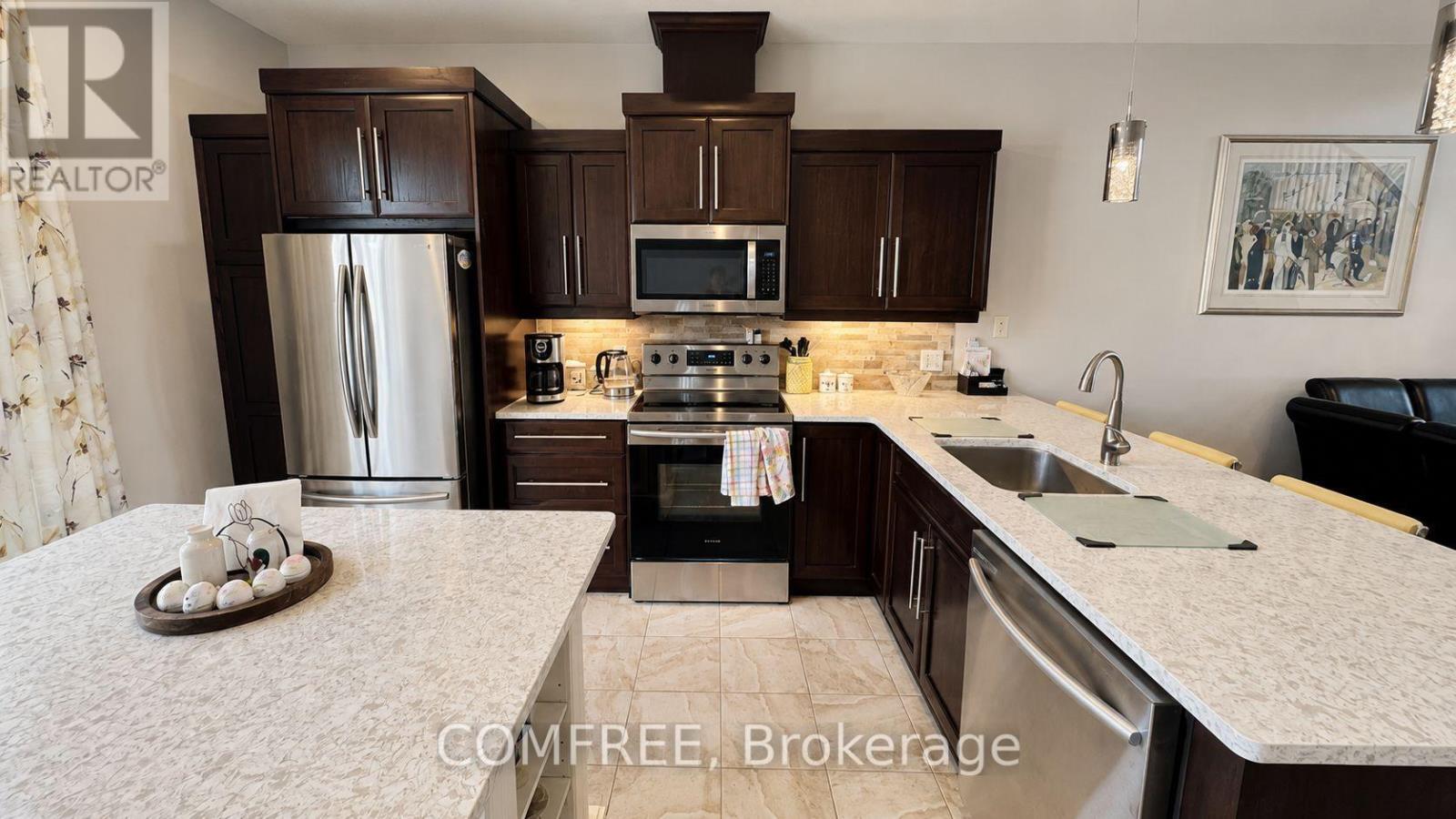 14 - 3823 TURNBERRY LANE, Plympton-Wyoming (Plympton Wyoming) — photo 7