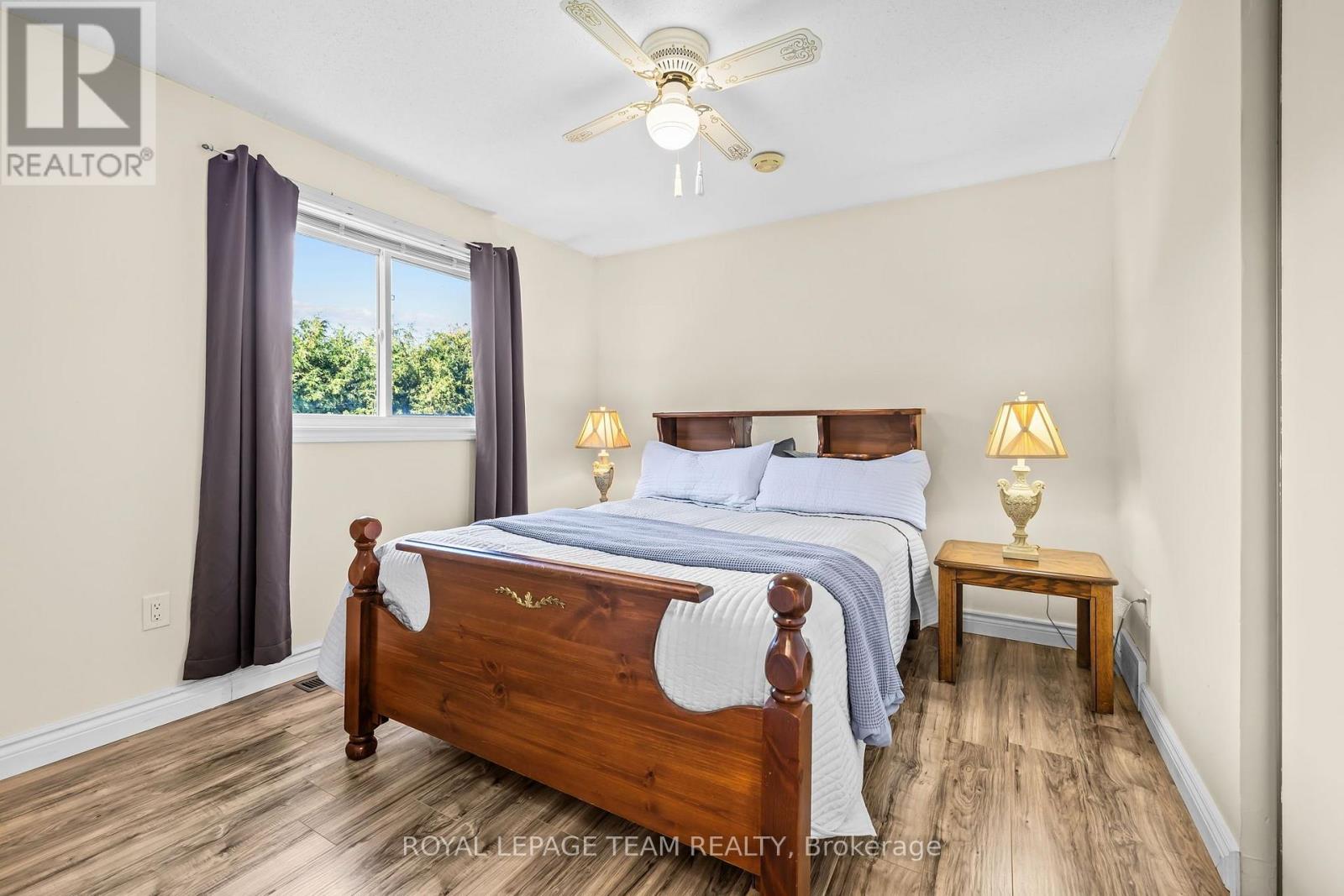1040 KARSH DRIVE - Image 26