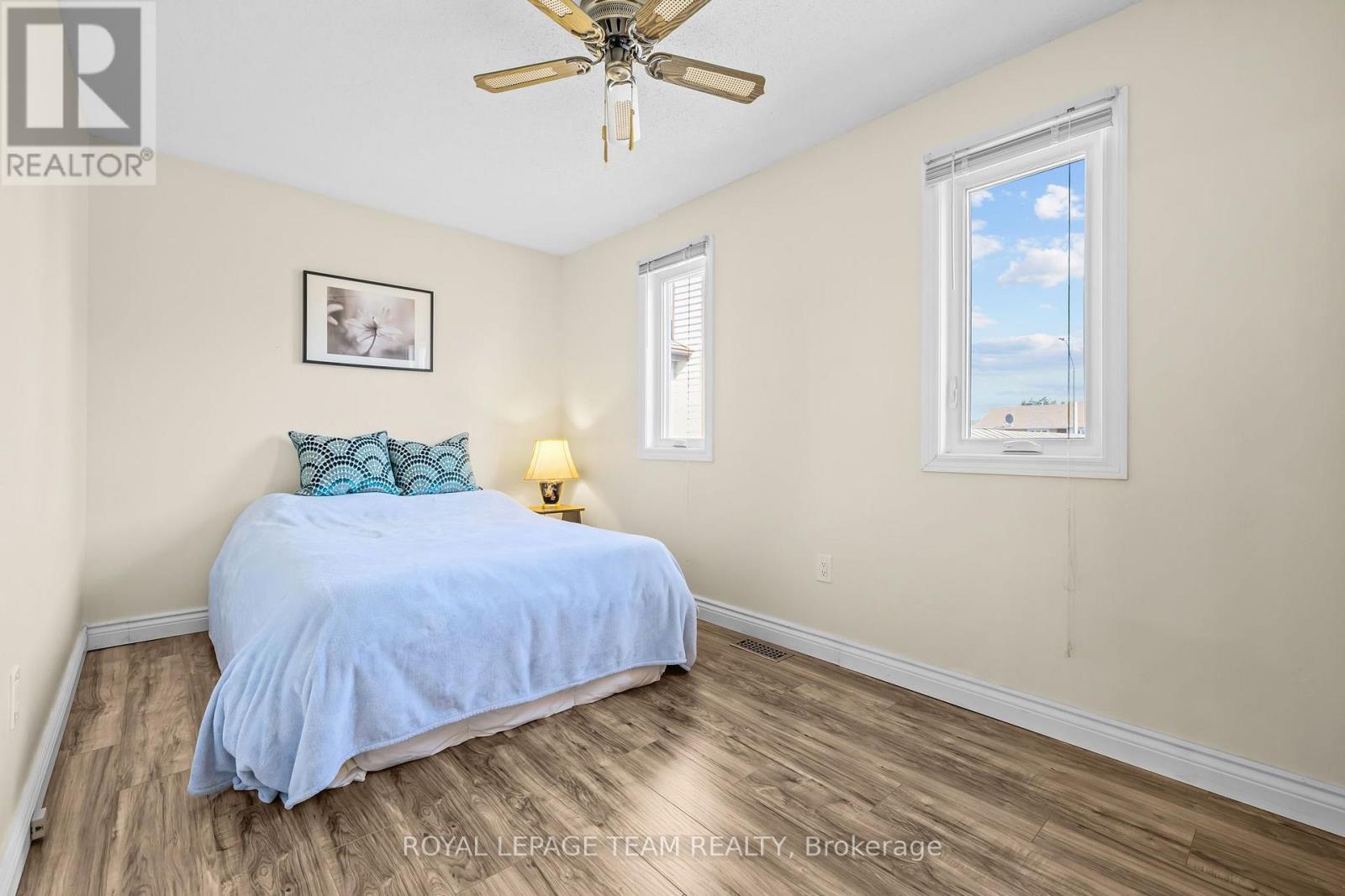1040 KARSH DRIVE - Image 27