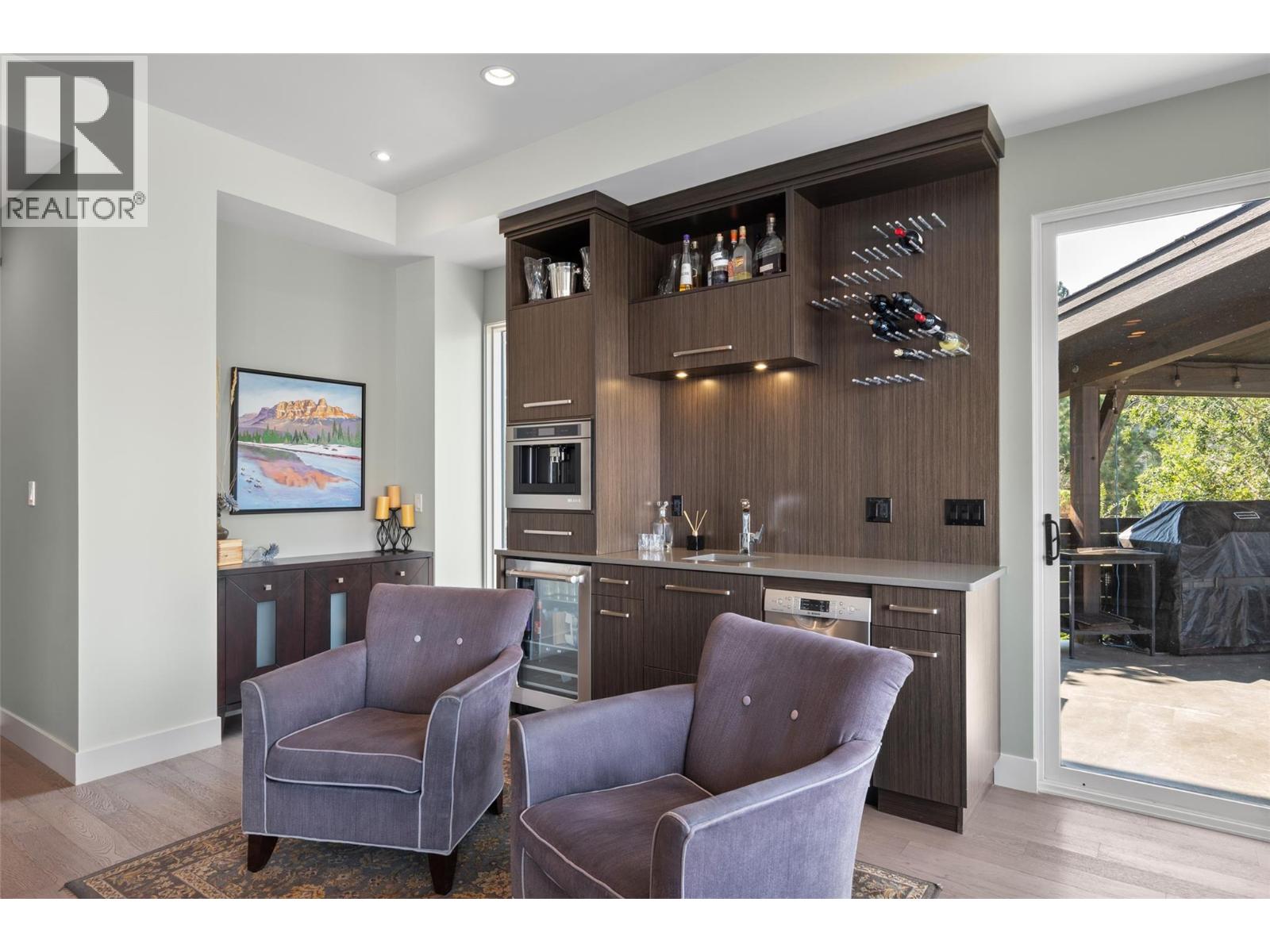 1555 Kicking Horse Way - 11