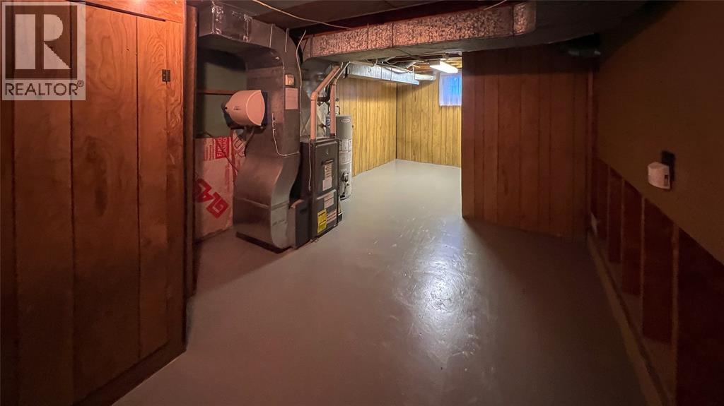 144 GREY CRESCENT - 17