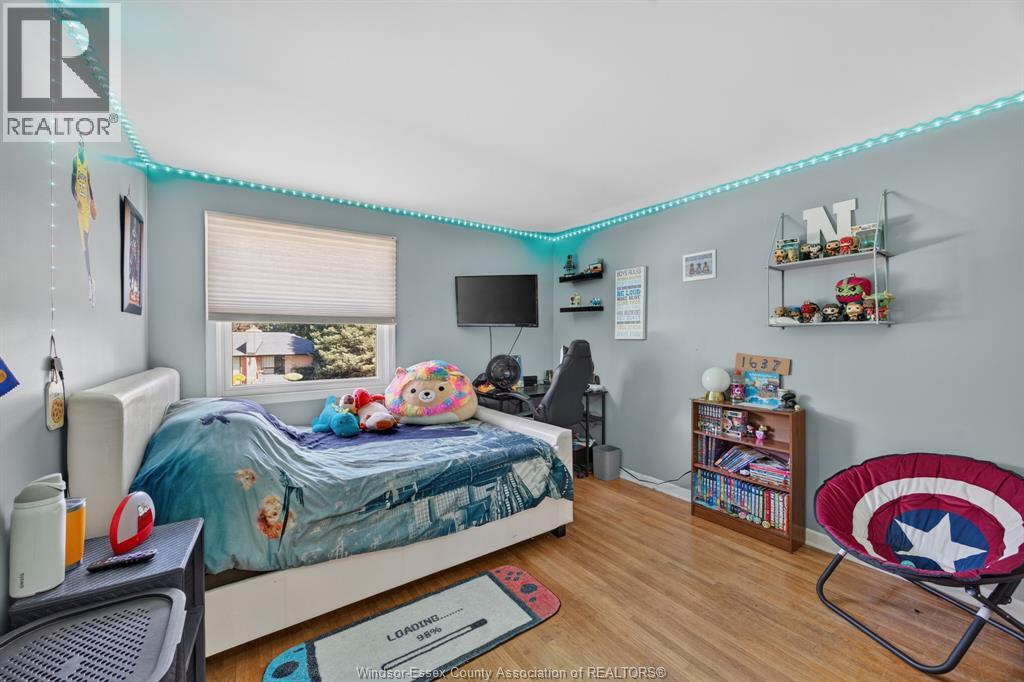 2477 MARK AVENUE - Image 26