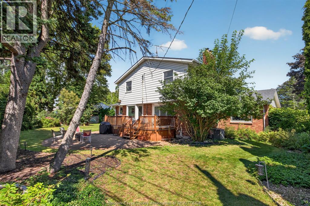 2477 MARK AVENUE - Image 36
