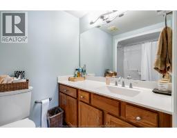 315 Village Grove Unit# 305, Tecumseh, ON N8N5G4 Photo 17