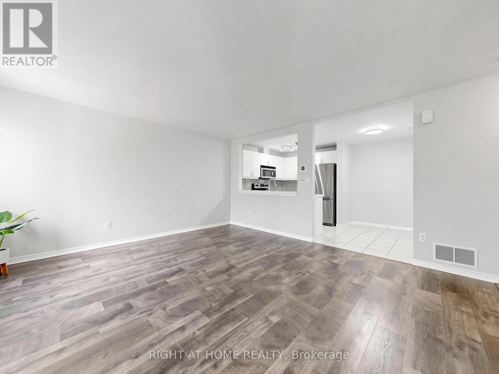 #A50 108 FINCH AVENUE W - 12