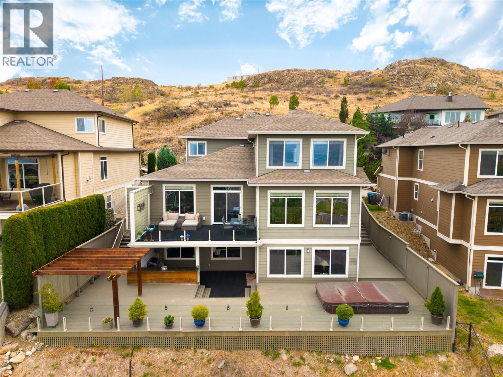 856 Hewetson Avenue, Kelowna