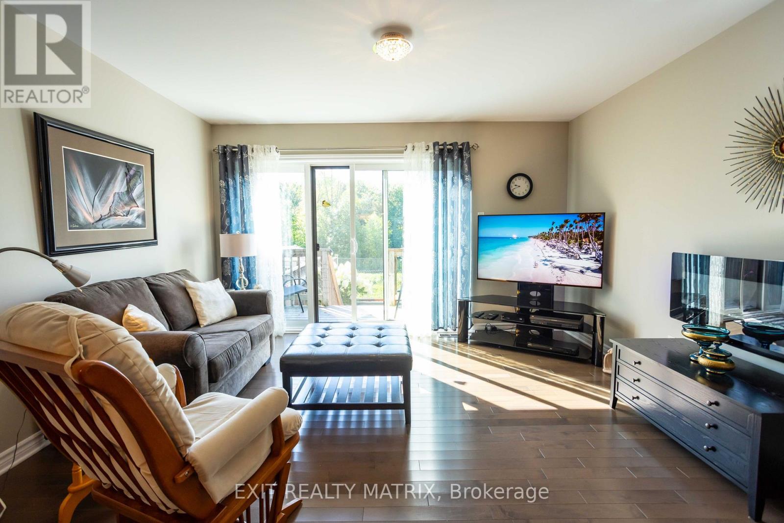 2 Bed, 3 Bath House for Sale in Russell – 168 EQUINOX DRIVE, Russell – MLS# X13755938 - Image 19