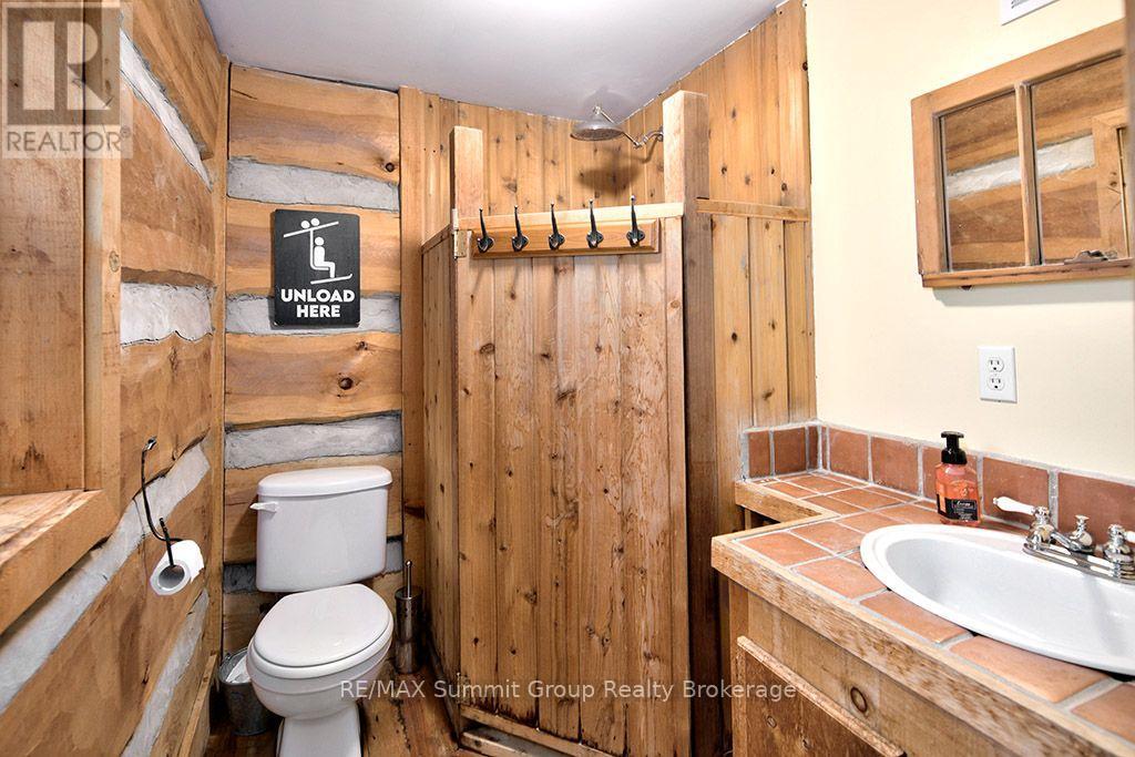 154600 GREY ROAD 32 - Image 18