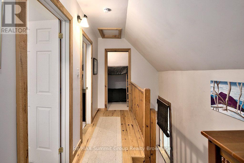 154600 GREY ROAD 32 - Image 25
