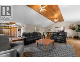 48075, Range Road 194 Range, Rural Camrose County, AB T4V2N1 Photo 9
