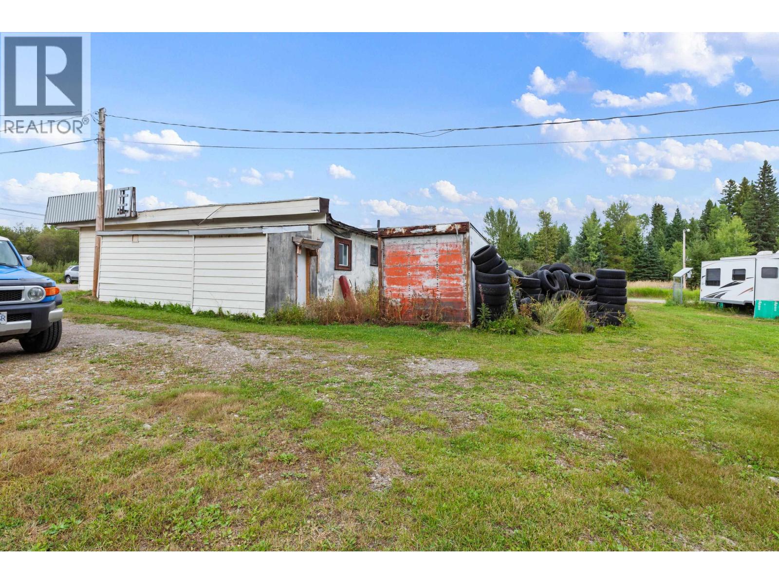 Primary bedroom of 9922 HART HIGHWAY · Prince George, BC