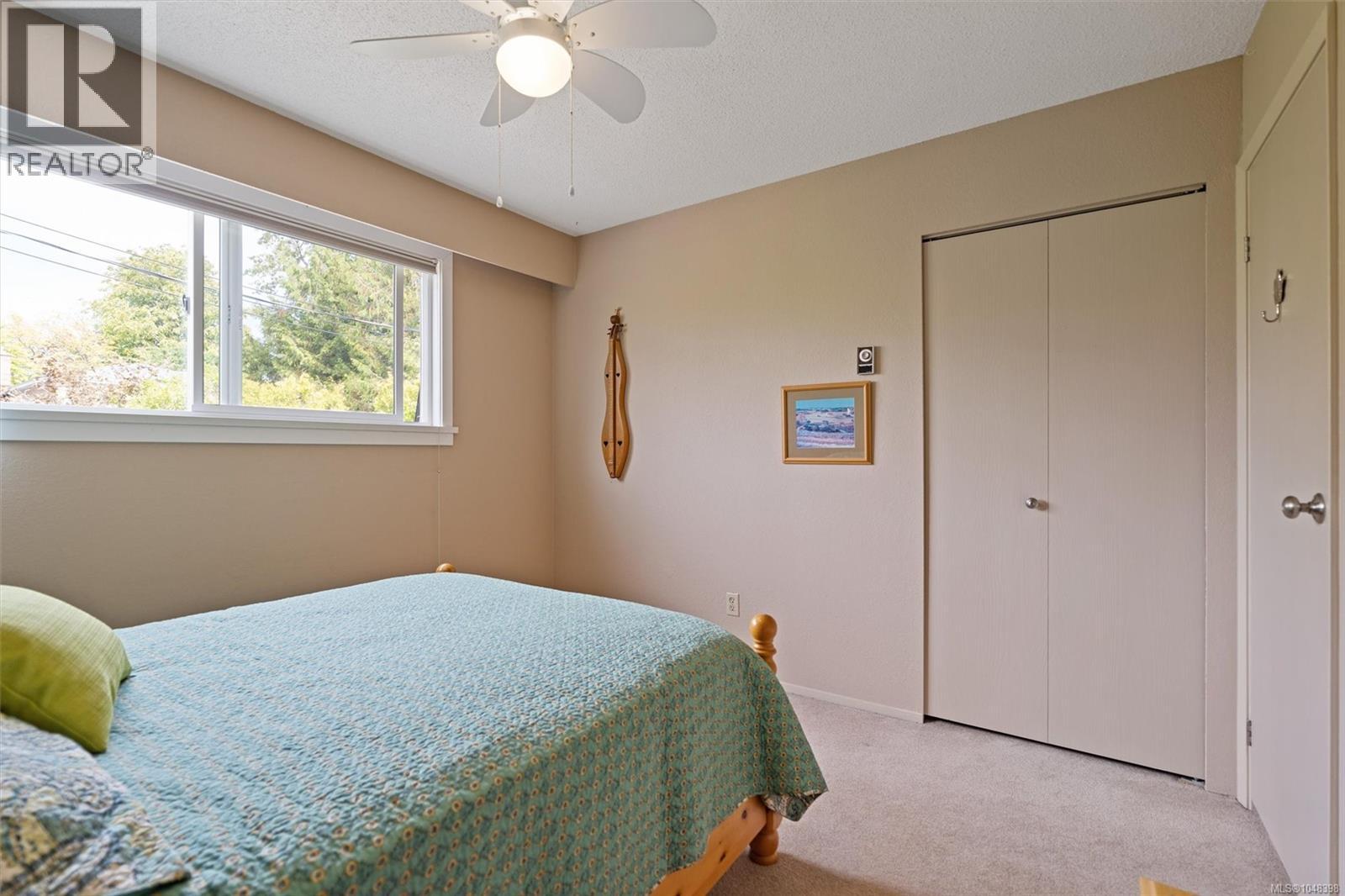 7 3060 Harriet Road, Saanich