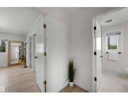 #17 3520 60 St Nw, Edmonton, AB T6L6H5 Photo 14