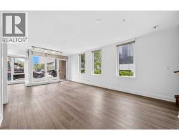 615 Confluence Way Se, Calgary, AB T2G1C3 Photo 8