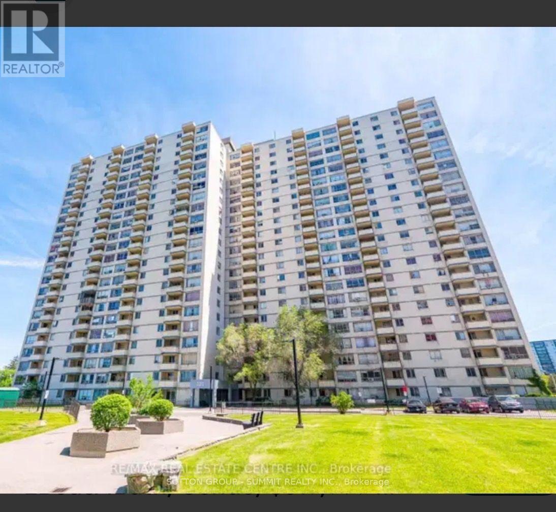 #1111 320 DIXON ROAD E - 1