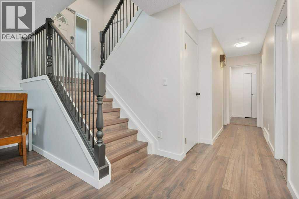 Listing photo – 3 Goodacre Close, Red Deer